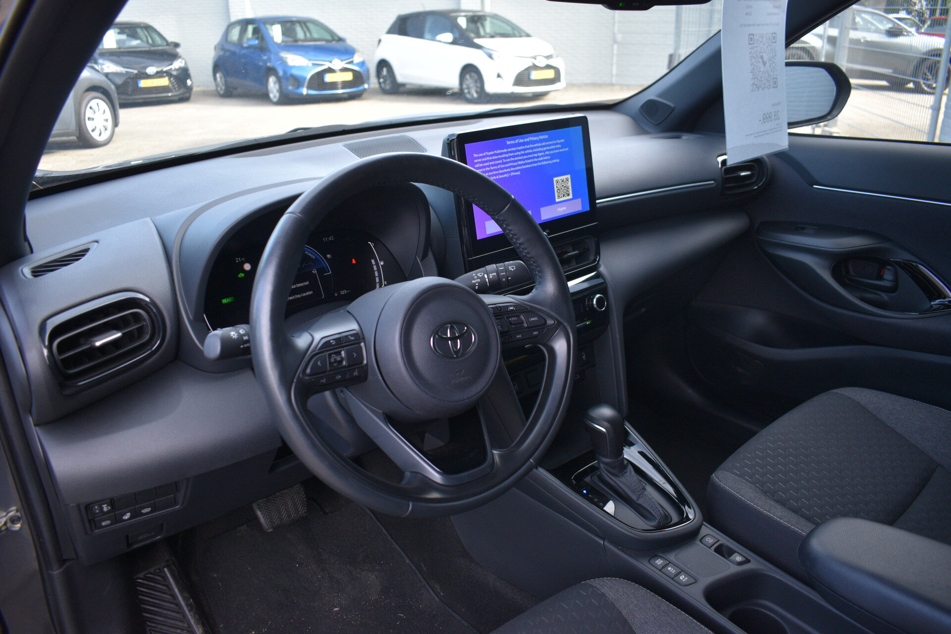 Toyota Yaris Cross 1.5 Hybrid 115 Dynamic Limited Automaat 116pk - Afbeelding 2