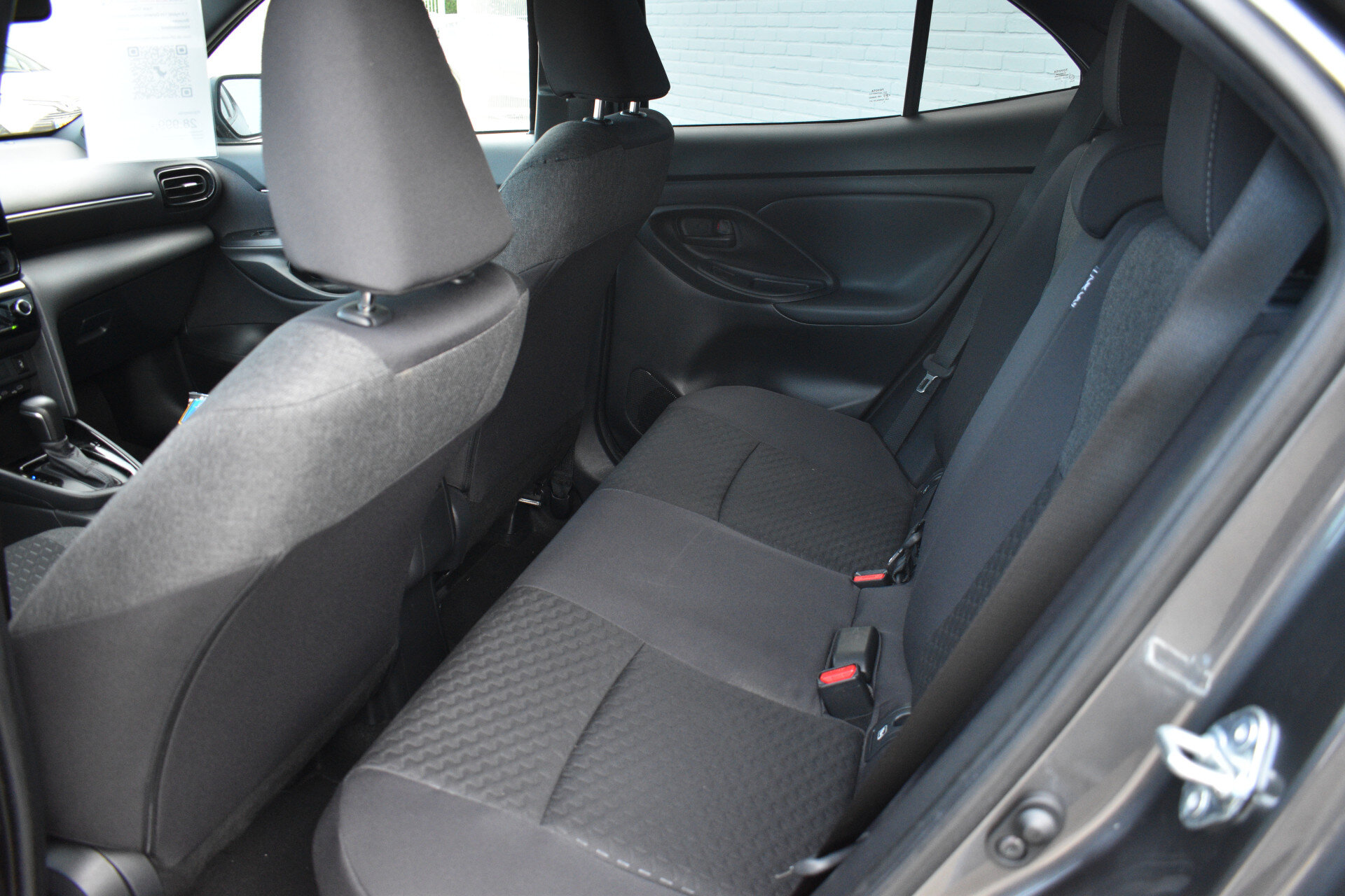 Toyota Yaris Cross 1.5 Hybrid 115 Dynamic Limited Automaat 116pk - Afbeelding 3