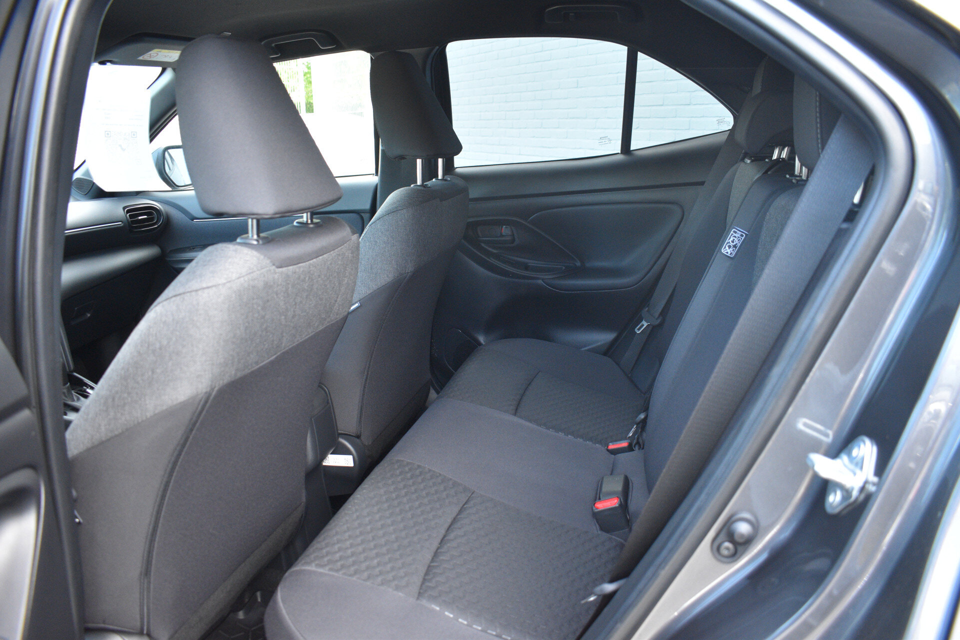Toyota Yaris Cross 1.5 Hybrid 115 Dynamic Limited Automaat 116pk - Afbeelding 4