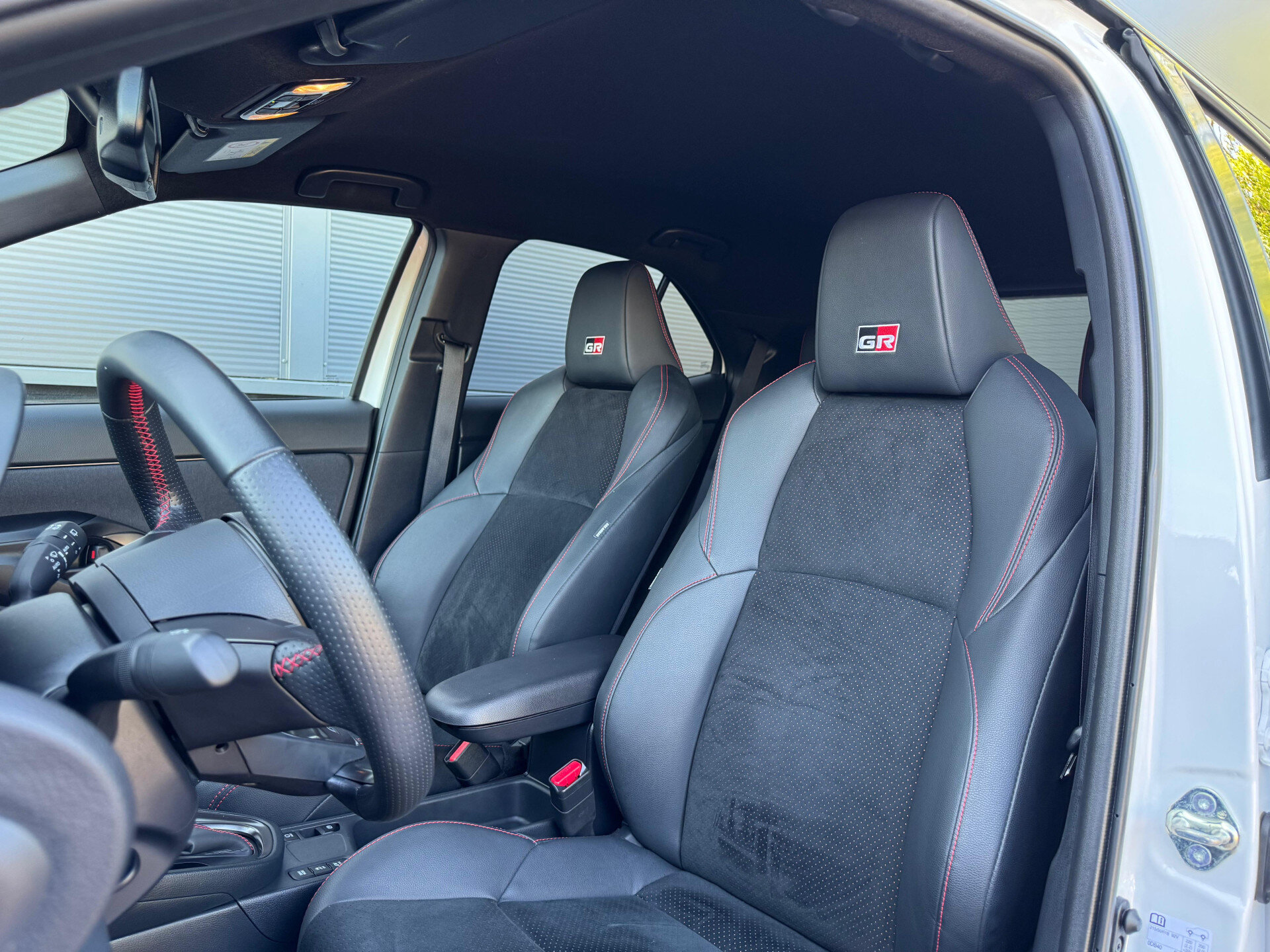 Toyota Yaris Cross 1.5 Hybrid GR Sport Limited Stoel & stuur verwarming - Afbeelding 5