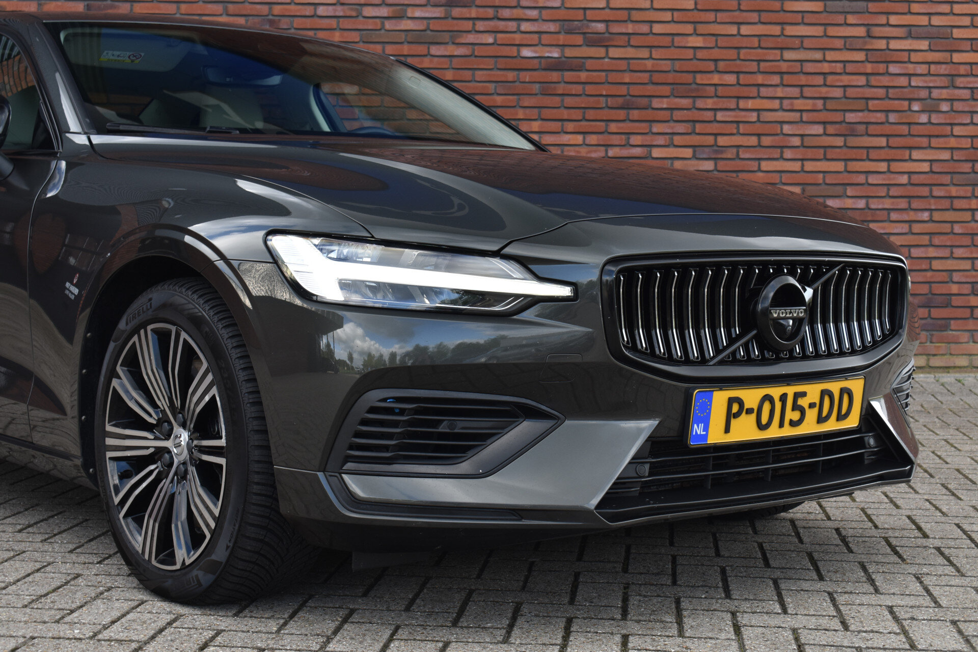 Volvo S60 Recharge T6 350PK AWD Inscription - Afbeelding 2