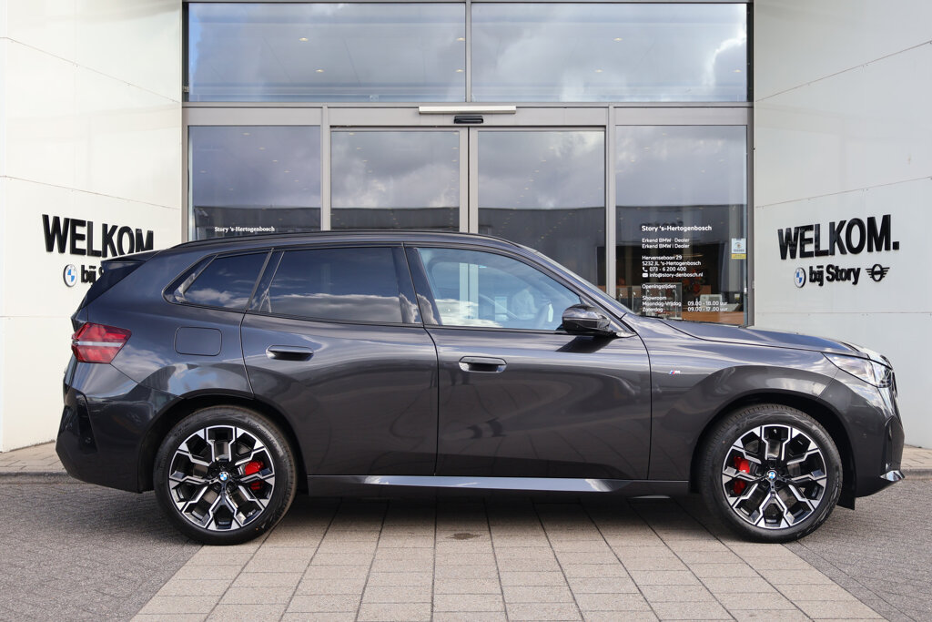 BMW X3 7