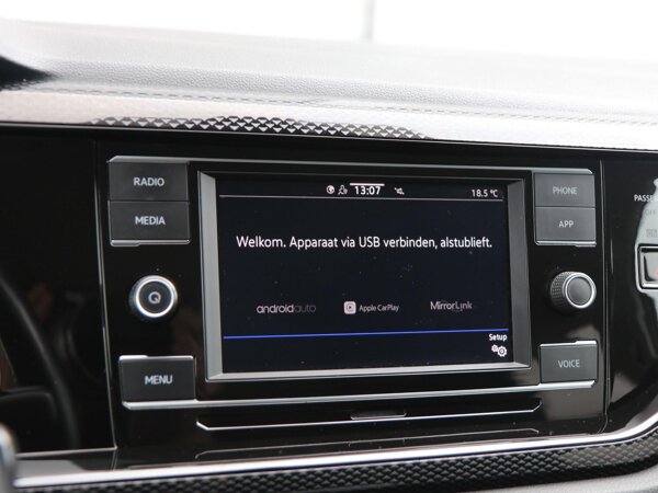 Apple Carplay/Android Auto