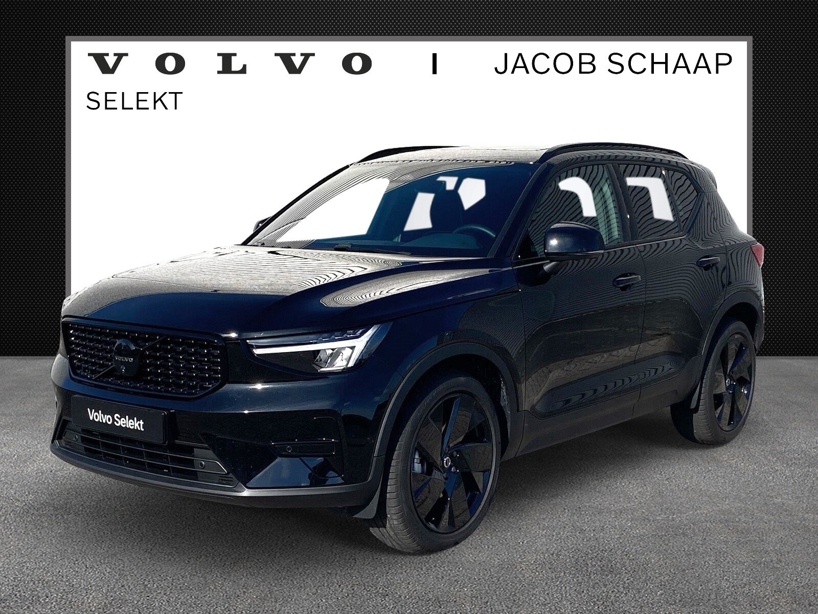 Volvo XC40 2.0 B4 Plus Black Edition
