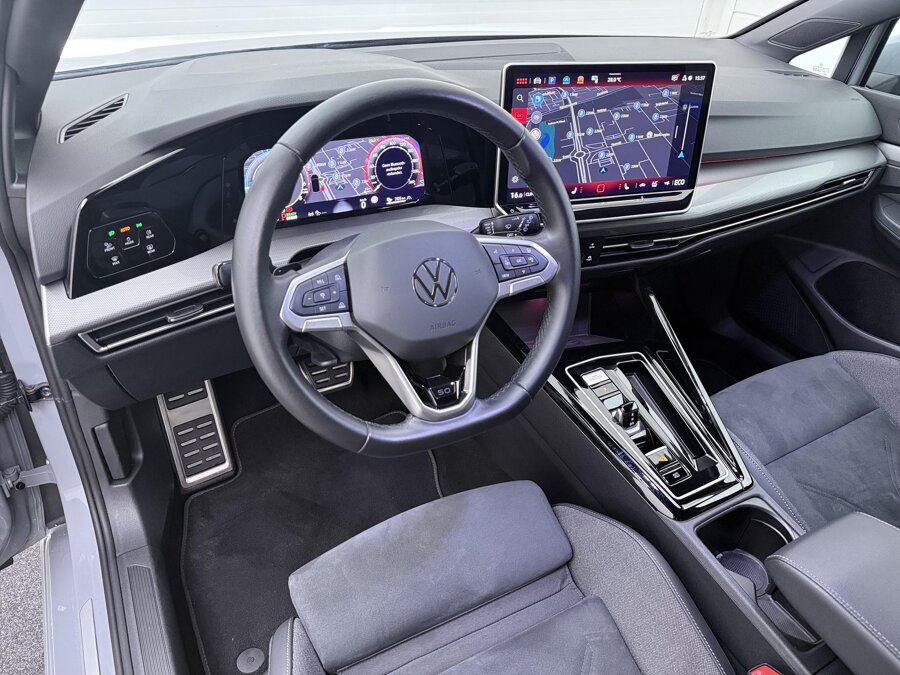 Volkswagen Golf 1.5 eHybrid 50 Edition