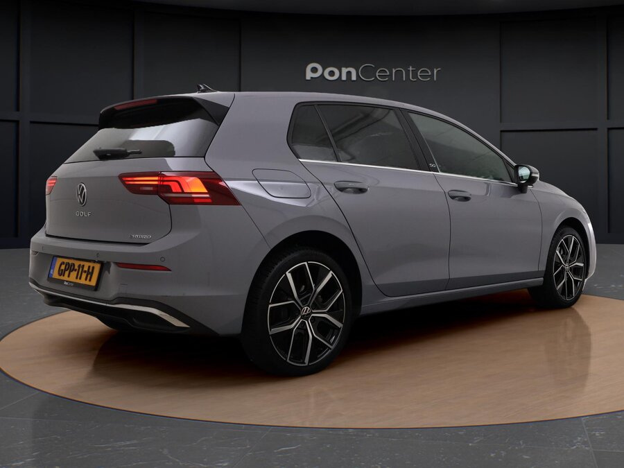 Volkswagen Golf 1.5 eHybrid 50 Edition
