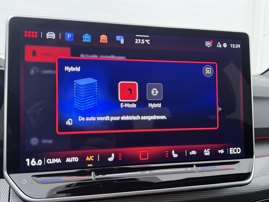 Volkswagen Golf 1.5 eHybrid 50 Edition
