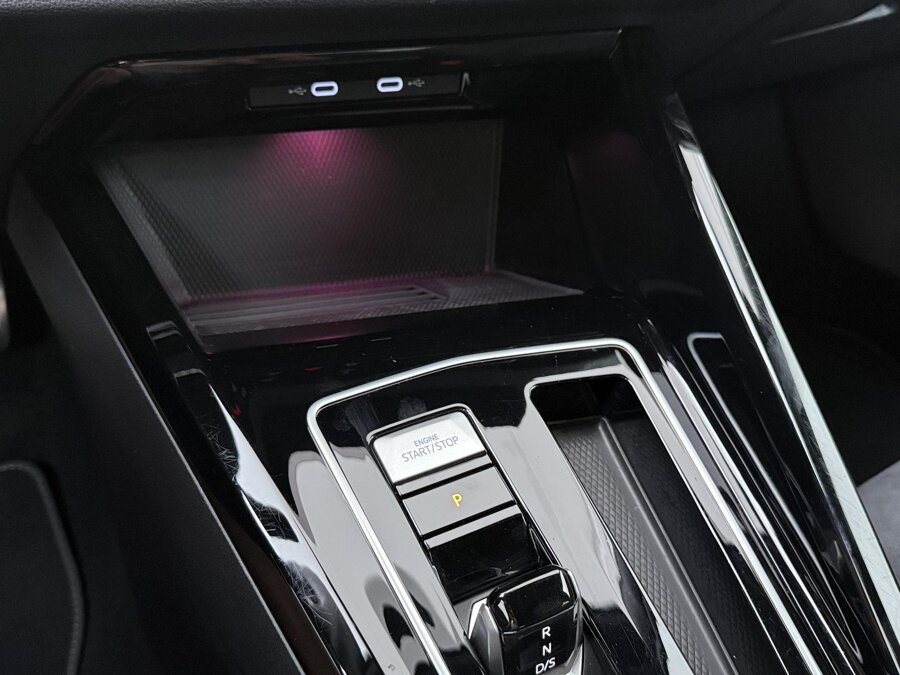 Volkswagen Golf 1.5 eHybrid 50 Edition