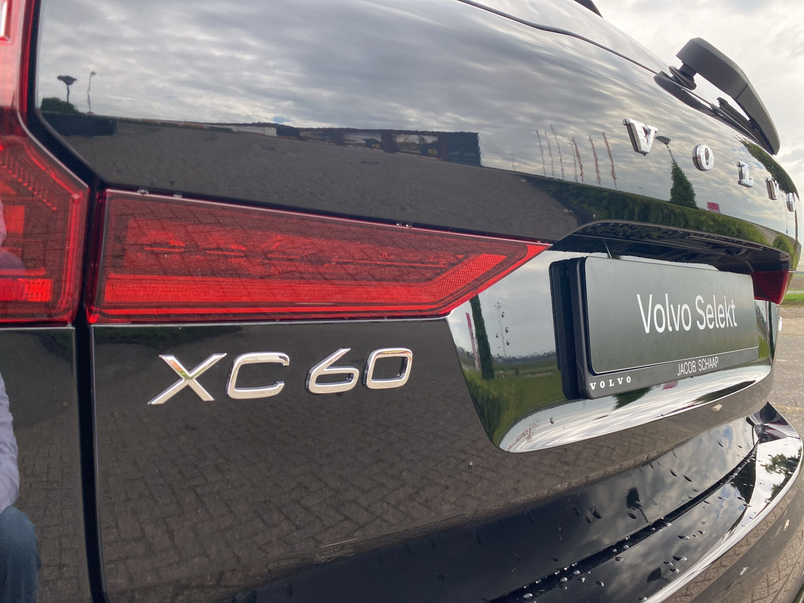 Volvo XC60 2.0 T6 Plug-in hybrid AWD Ultra Dark - Afbeelding 5