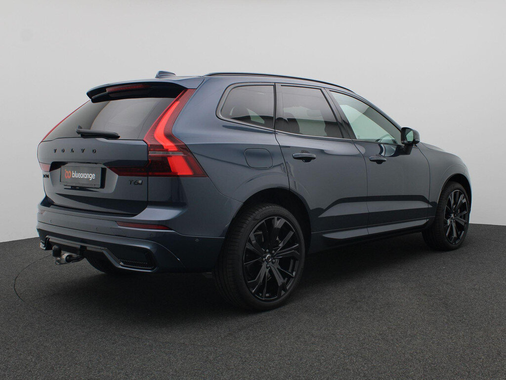 Volvo XC60 2.0 T6 Plug-in hybrid AWD Plus Black Edition 350PK Panoramadak, Trekhaak, Luchtvering, 21" LM Velgen, 360gr. Camera, Head-Up Display, Elektr. Achterklep, Keyless, Memorystoel - Afbeelding 4