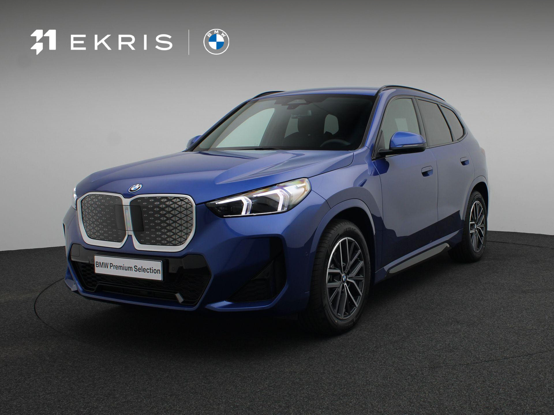 BMW iX1