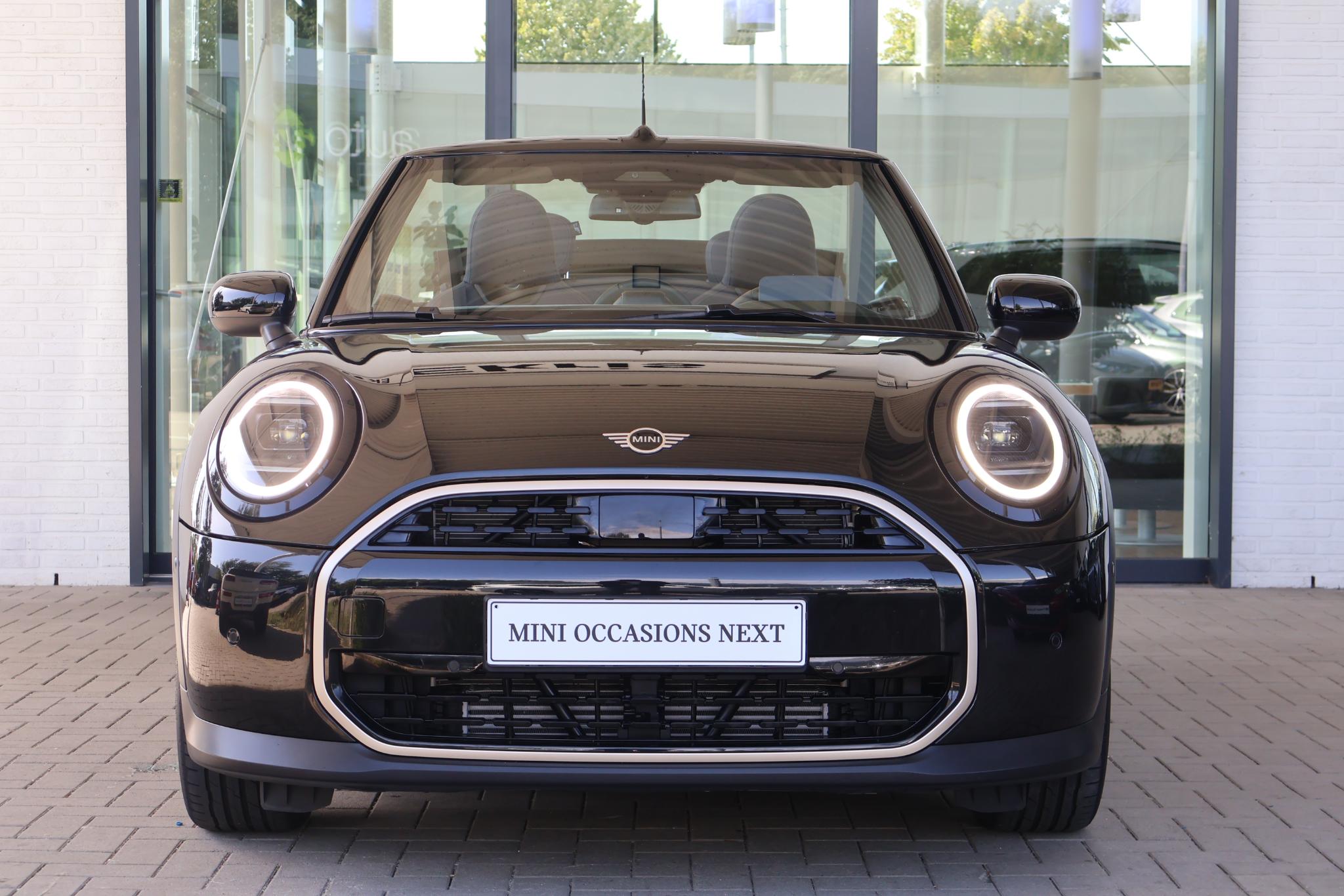 MINI Cabrio 2.0 Cooper C Favoured L - Afbeelding 3