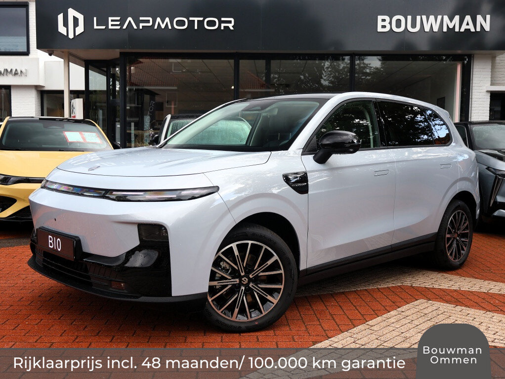 Leapmotor B10 EV ProMax 67,1 kWh 218PK Design NIEUW, Rijklaarprijs | Panoramadak | Adaptieve Cruise Control | Navigatie | 360 Camera