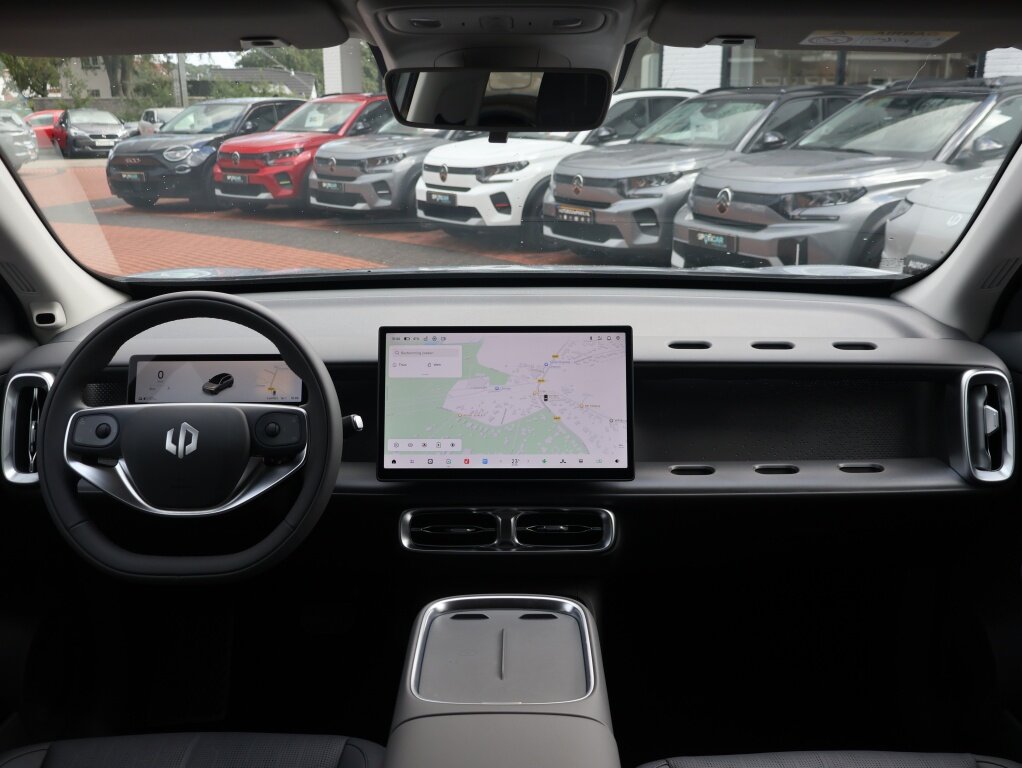 Leapmotor B10 EV ProMax 67,1 kWh 218PK Design NIEUW, Rijklaarprijs | Panoramadak | Adaptieve Cruise Control | Navigatie | 360 Camera - Afbeelding 5