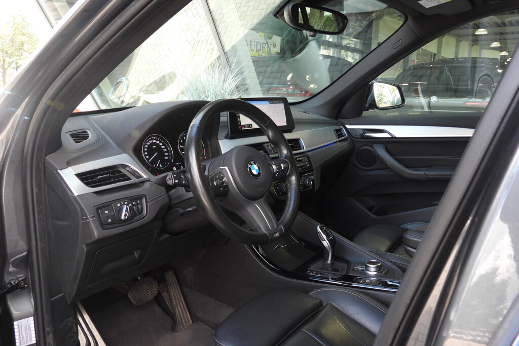 BMW X1 9