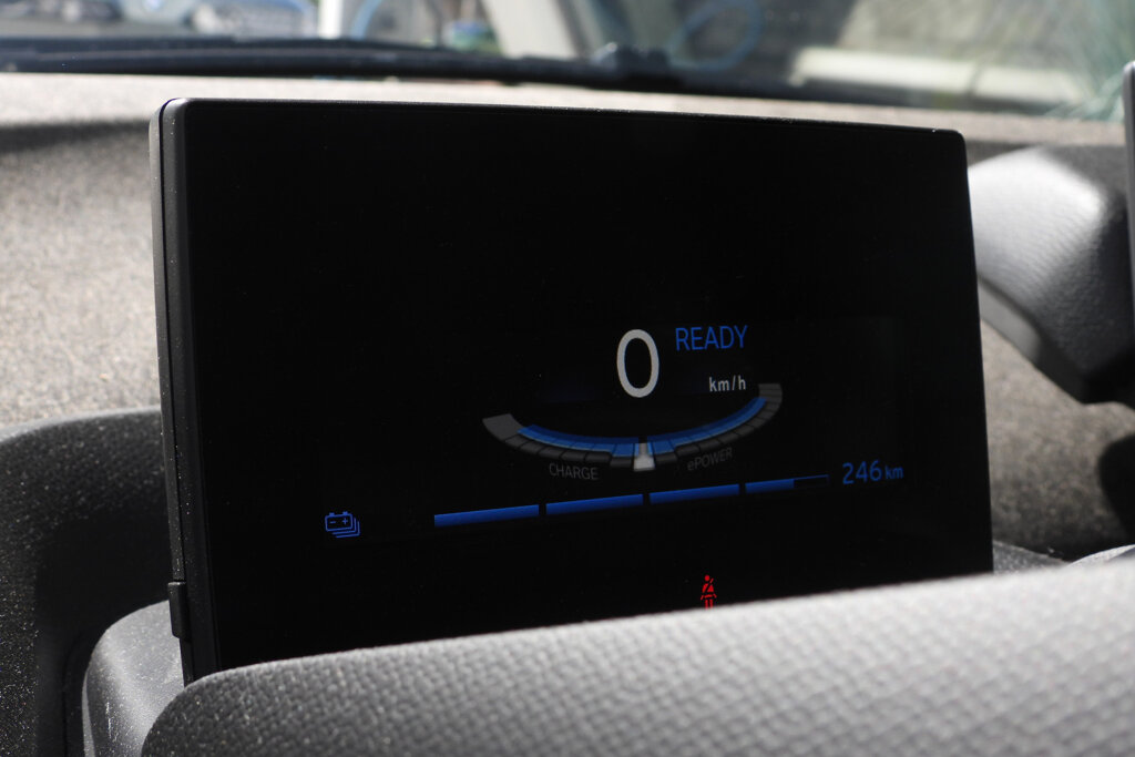 BMW i3 6