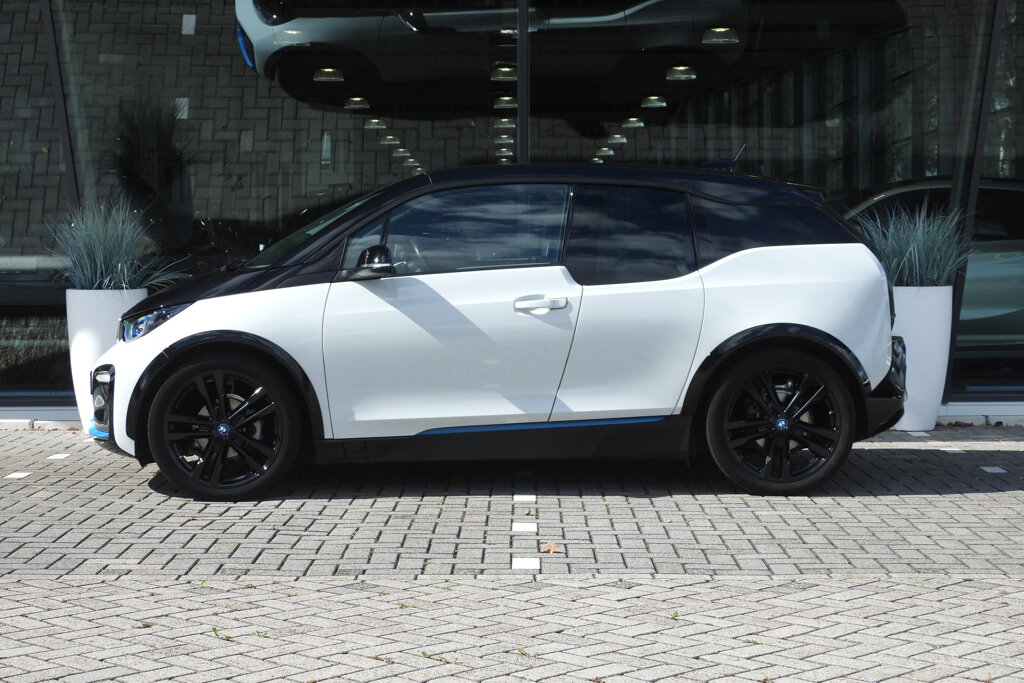 BMW i3 8