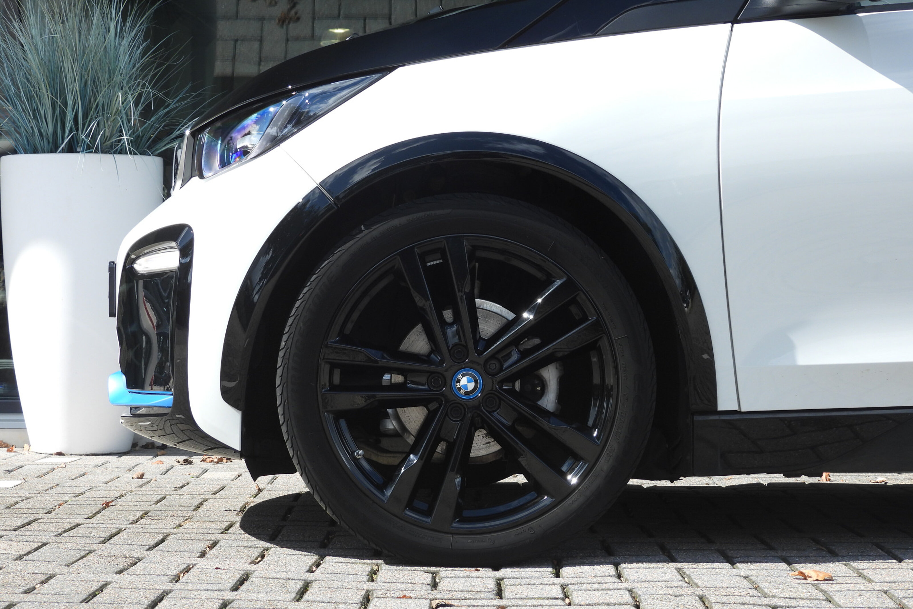 BMW i3 9