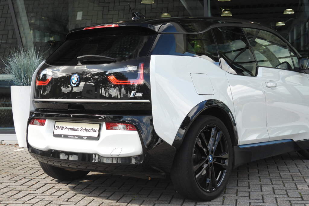 BMW i3 14
