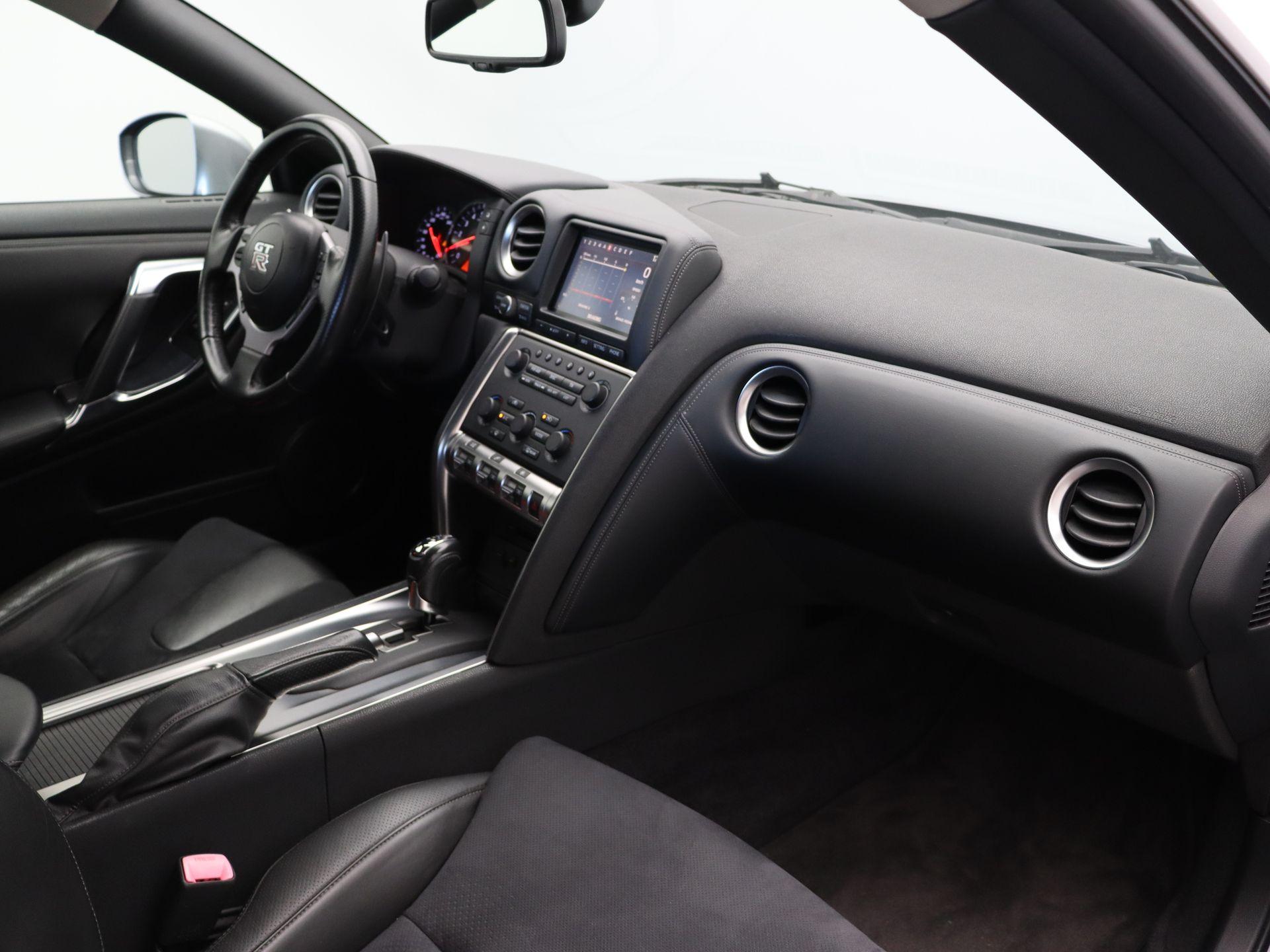 Nissan GT-R 3.8 V6 - Afbeelding 5