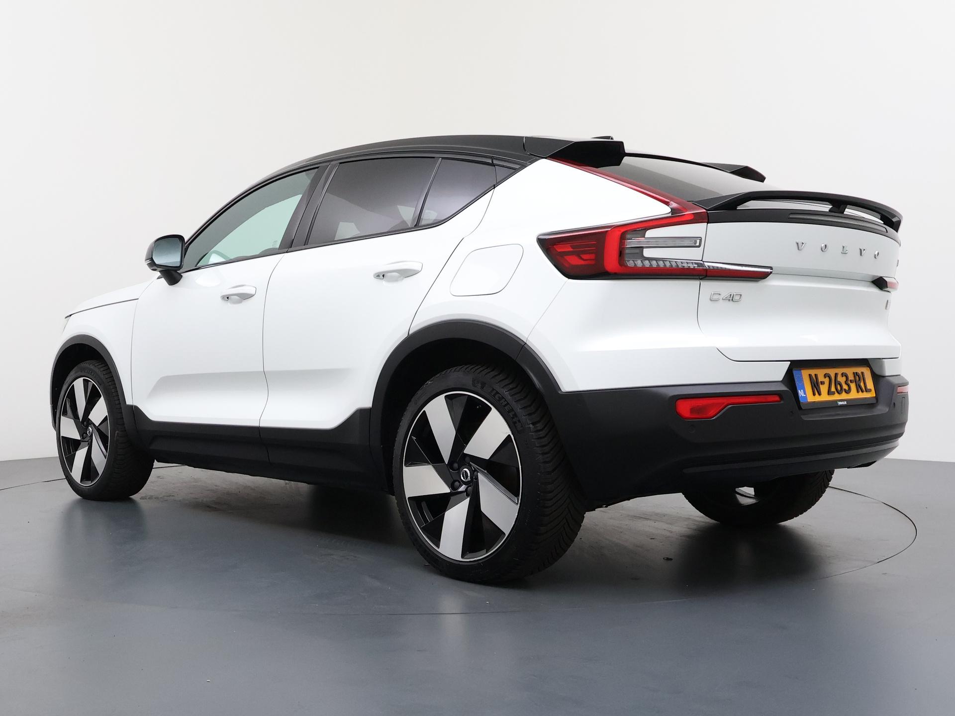 Volvo C40 Recharge Twin Intro Edition 78 kWh - Afbeelding 3