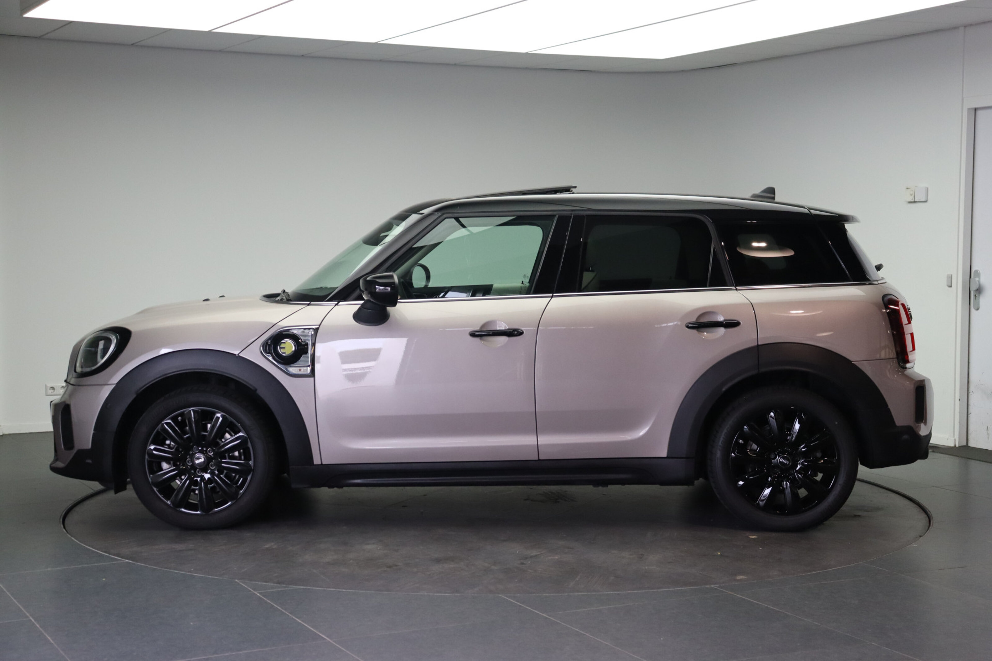 MINI Countryman Cooper SE ALL4 Automaat