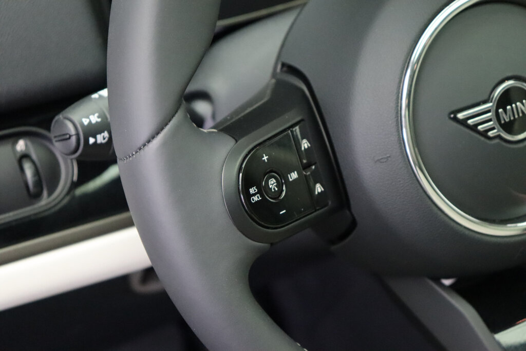 MINI Countryman 11