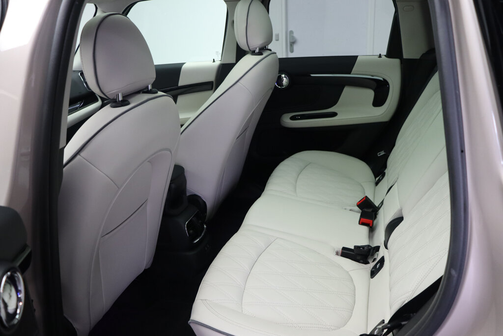 MINI Countryman 18