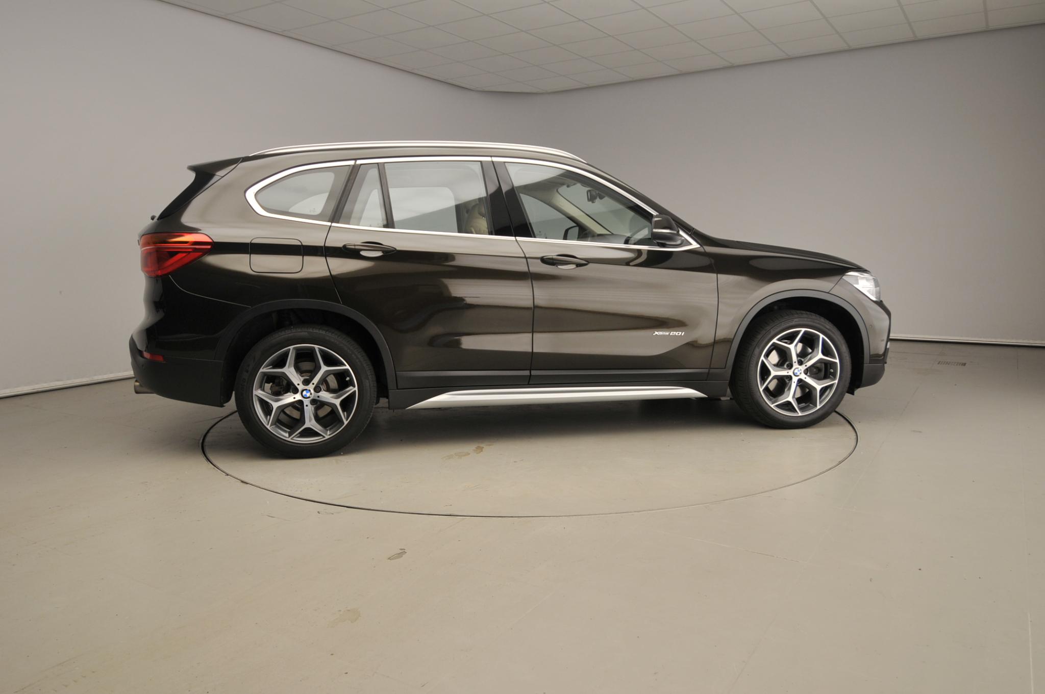 BMW X1 xDrive20i Centennial High Executive - Afbeelding 4
