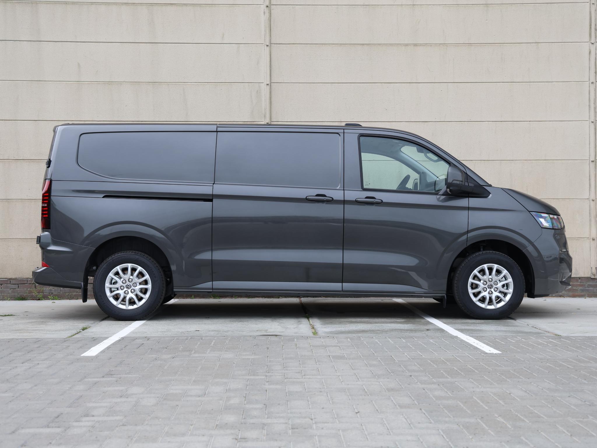 Volkswagen Transporter Style 2.5 eHybrid 233PK L2 Automaat