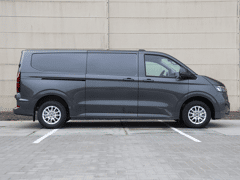 Volkswagen Transporter Style 2.5 eHybrid 233PK L2 Automaat - Afbeelding 2