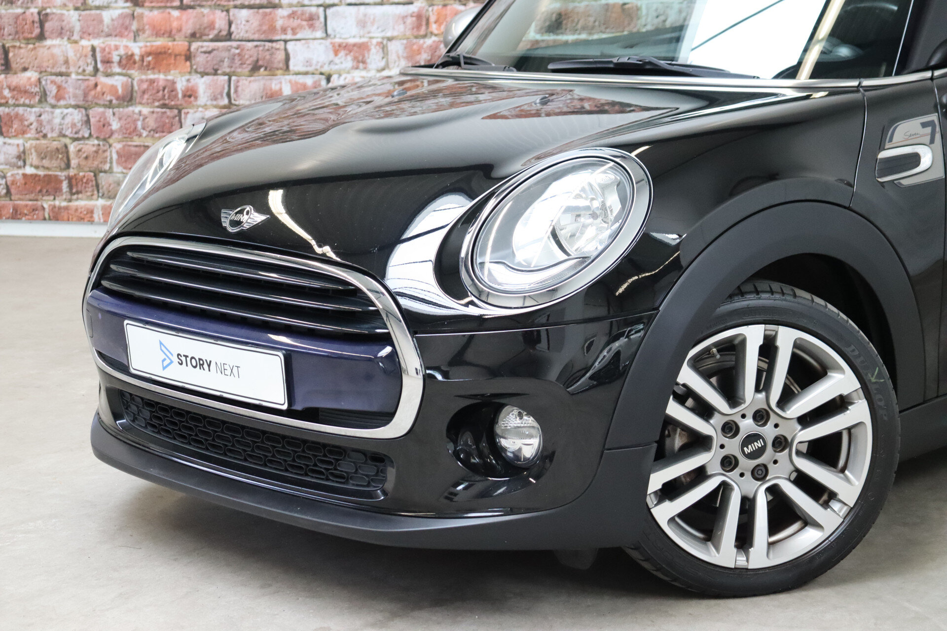 MINI Cooper Hatchback Business 3 deurs - Afbeelding 2