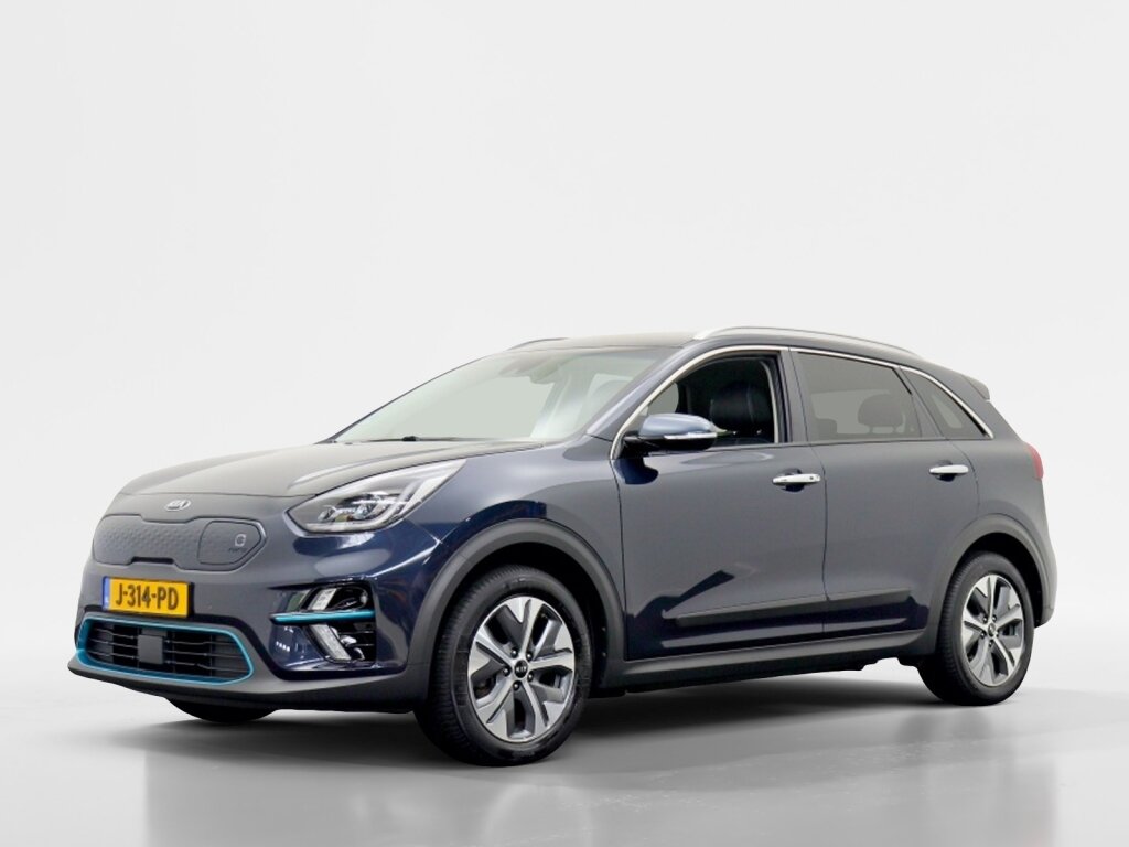 Kia e-Niro ExecutiveLine 64 kWh | SOH 93.8% / 494km! | Leder | Stoelventilatie