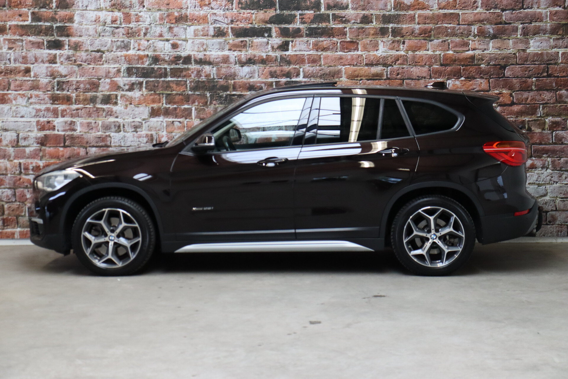 BMW X1 xDrive25i High Executive xLine Automaat - Afbeelding 3