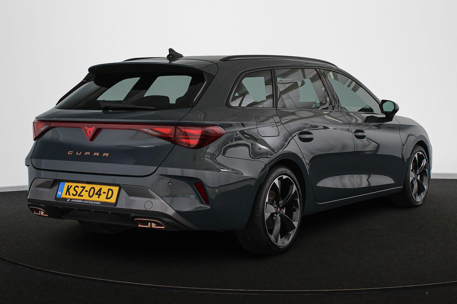 Cupra León