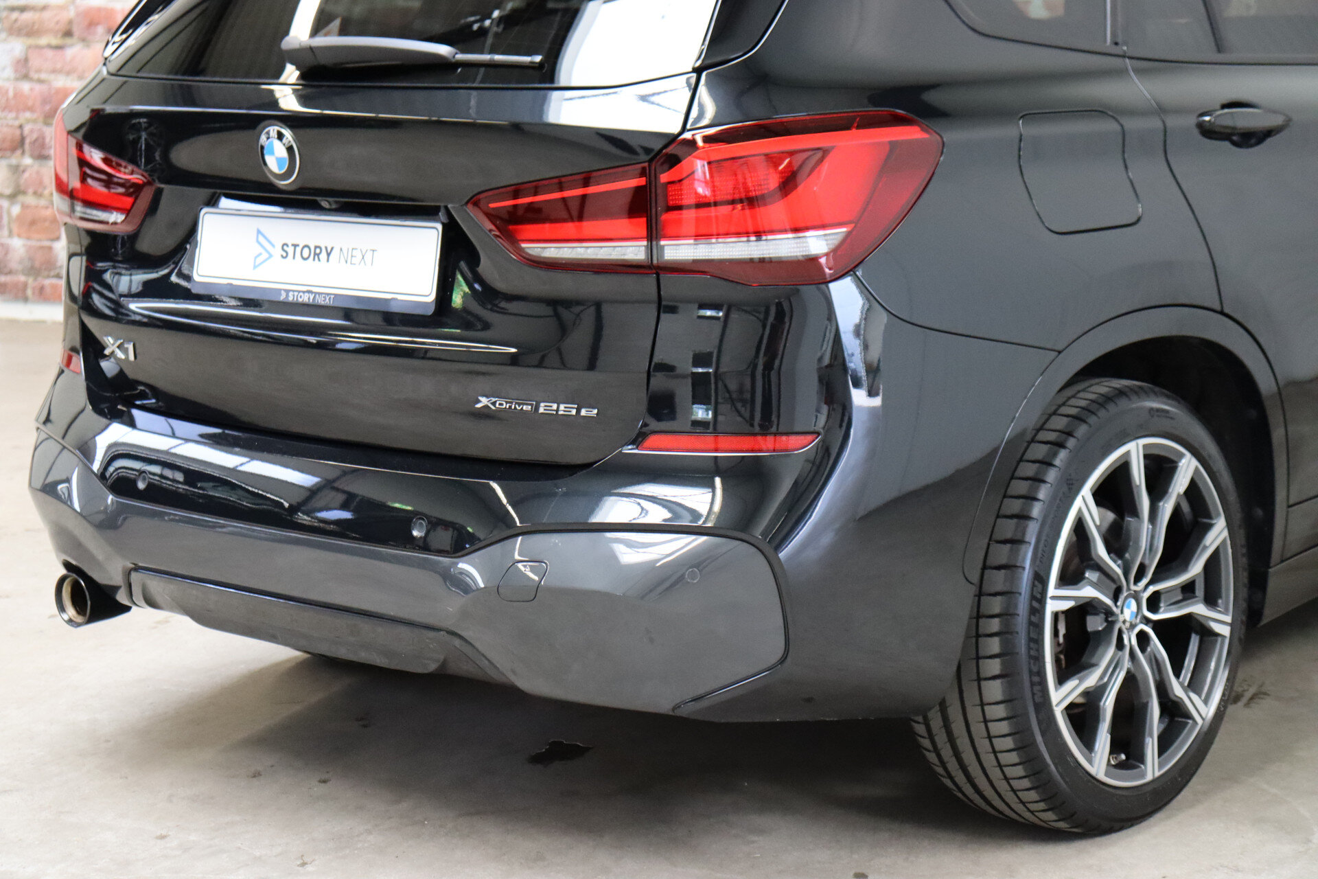 BMW X1 xDrive25e eDrive High Executive M Sport Pakket Automaat - Afbeelding 5