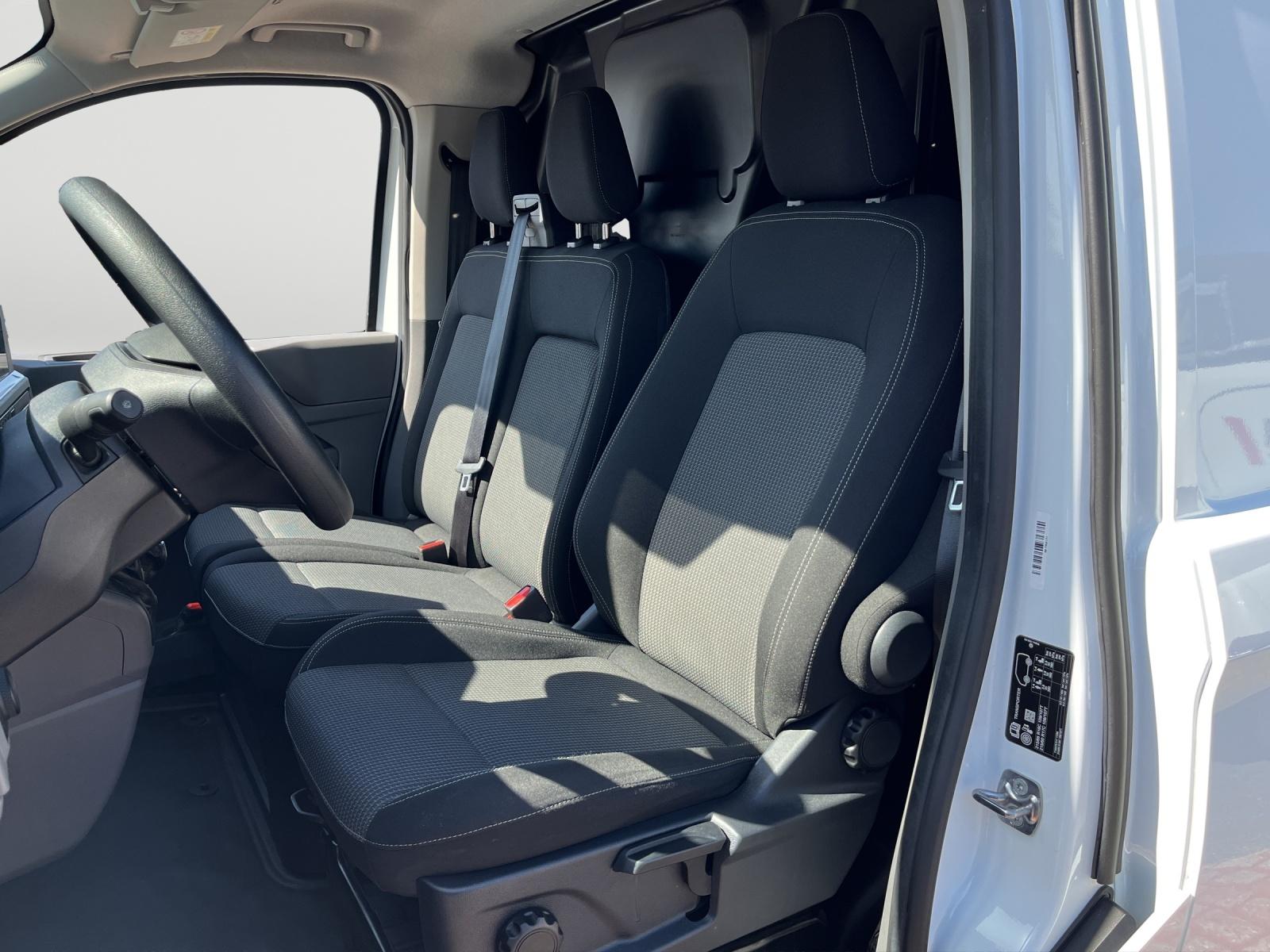 Volkswagen Transporter 2.0 TDI L2H1 30 - Afbeelding 4