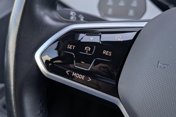 cruise control adaptief met Stop&Go cruise control adaptief met Stop&Go