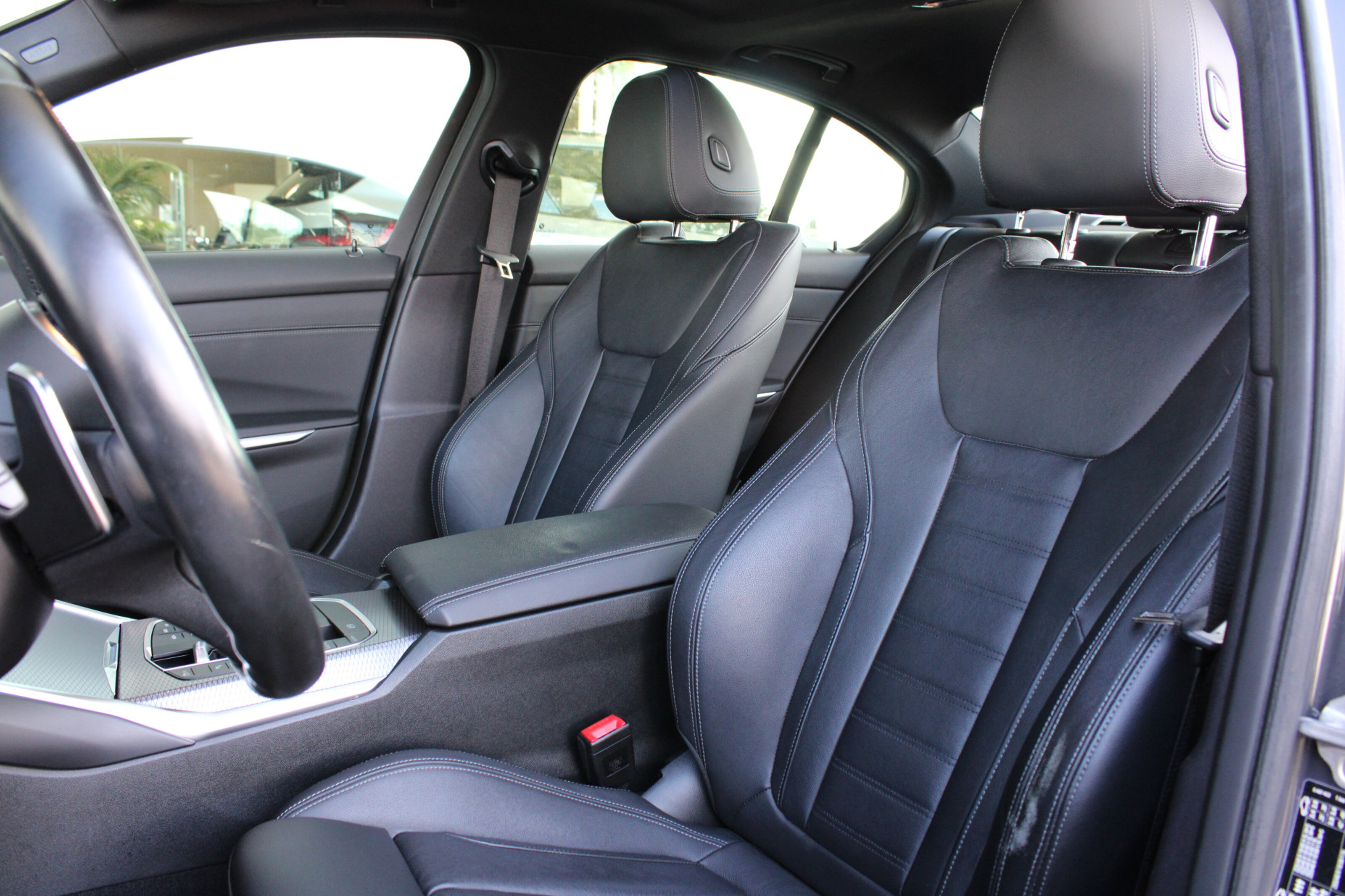 BMW 3 Serie 330e M Sport Automaat