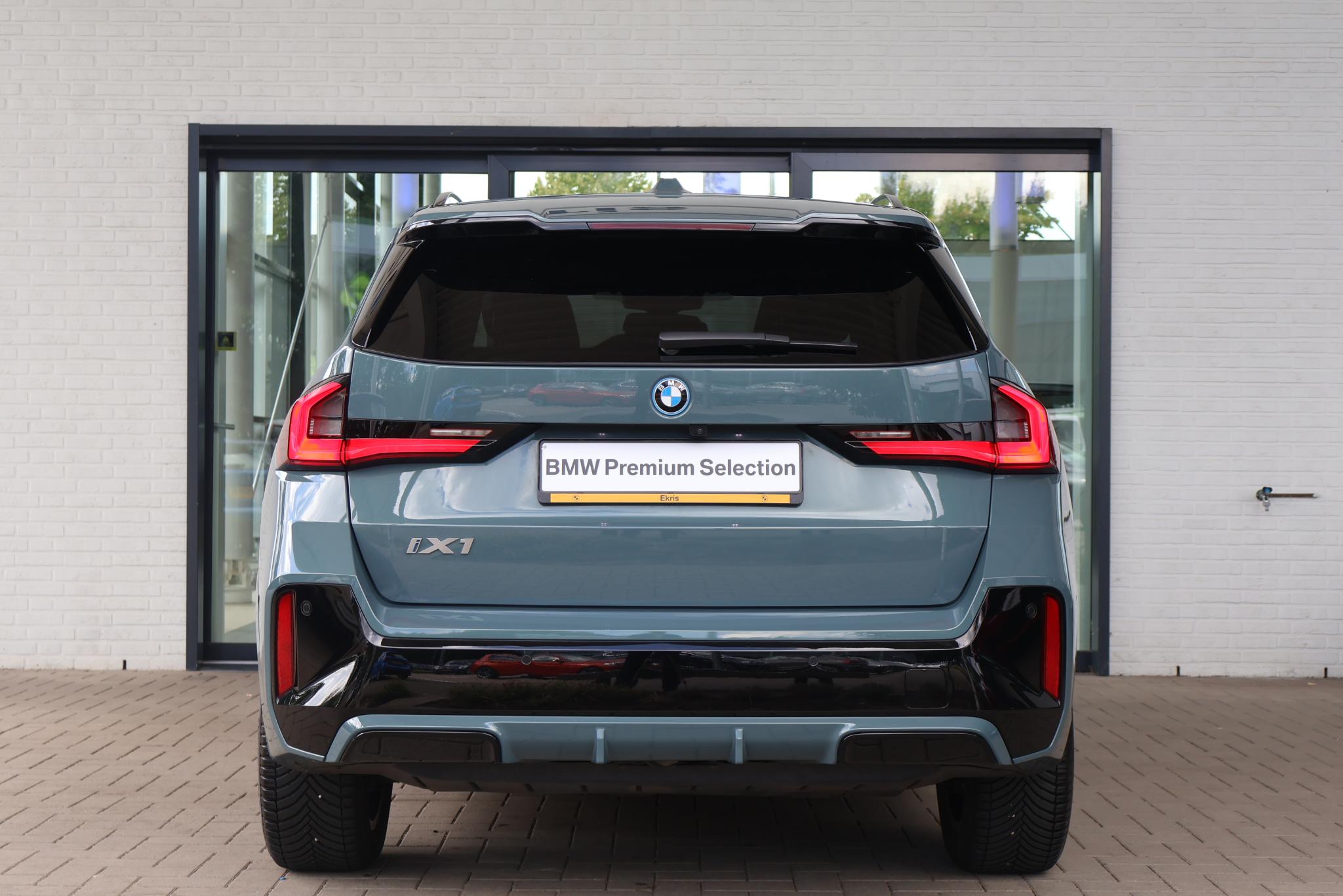 BMW iX1 eDrive20 67 kWh - Afbeelding 4
