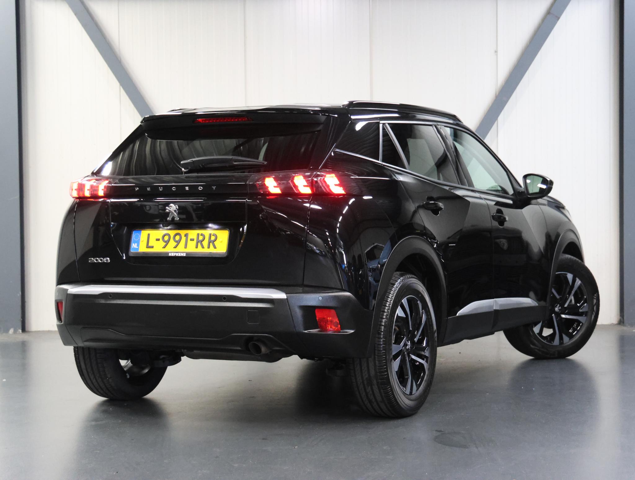 Peugeot 2008 1.2 100PK Allure Pack - Afbeelding 3