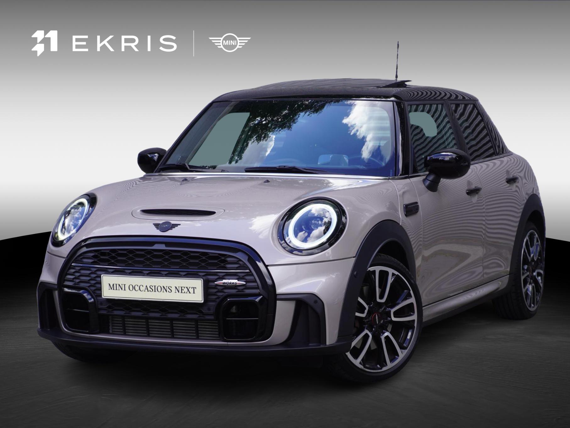 Ontdek de MINI 5-Deurs Cooper S Rockingham GT Edition bij Ekris Zeist met 18.050 km