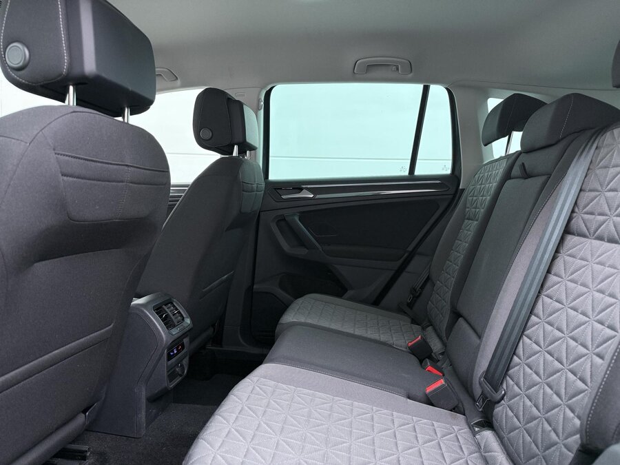 Volkswagen Tiguan 1.4 TSI eHybrid Life