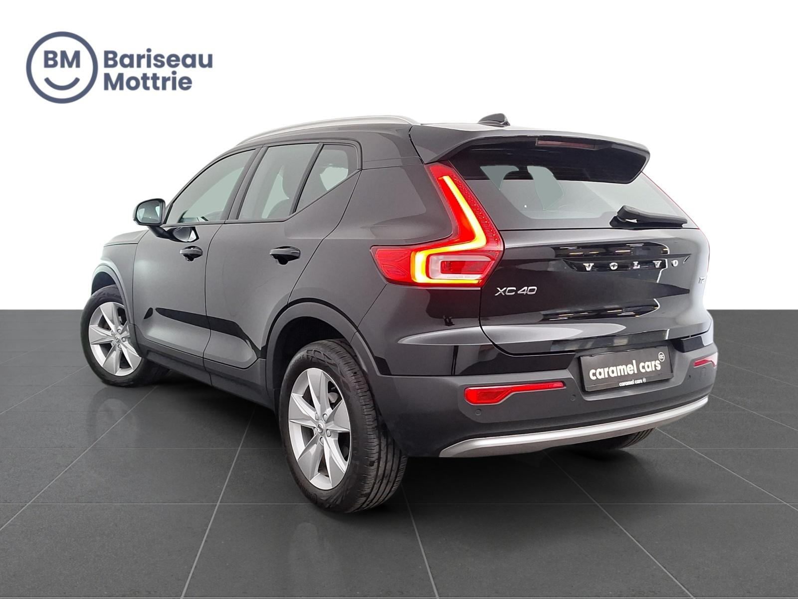 Volvo XC40 T2 *CAMERA*SENSOREN VOOR EN ACHTER*CARPLAY*DAB*GPS*KLIMAATREGELING* - Afbeelding 4