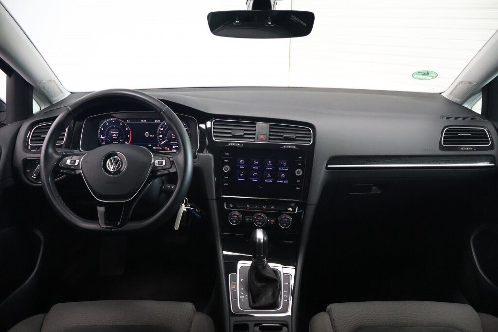 Volkswagen Golf 1.5 TSI Highline R 150pk DSG | R Line | Carplay | ACC | DAB | Virtual Cockpit - Afbeelding 2