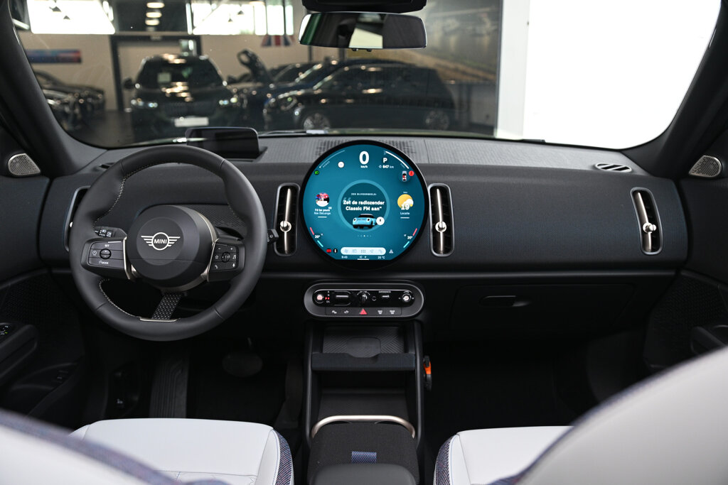 MINI Countryman 4