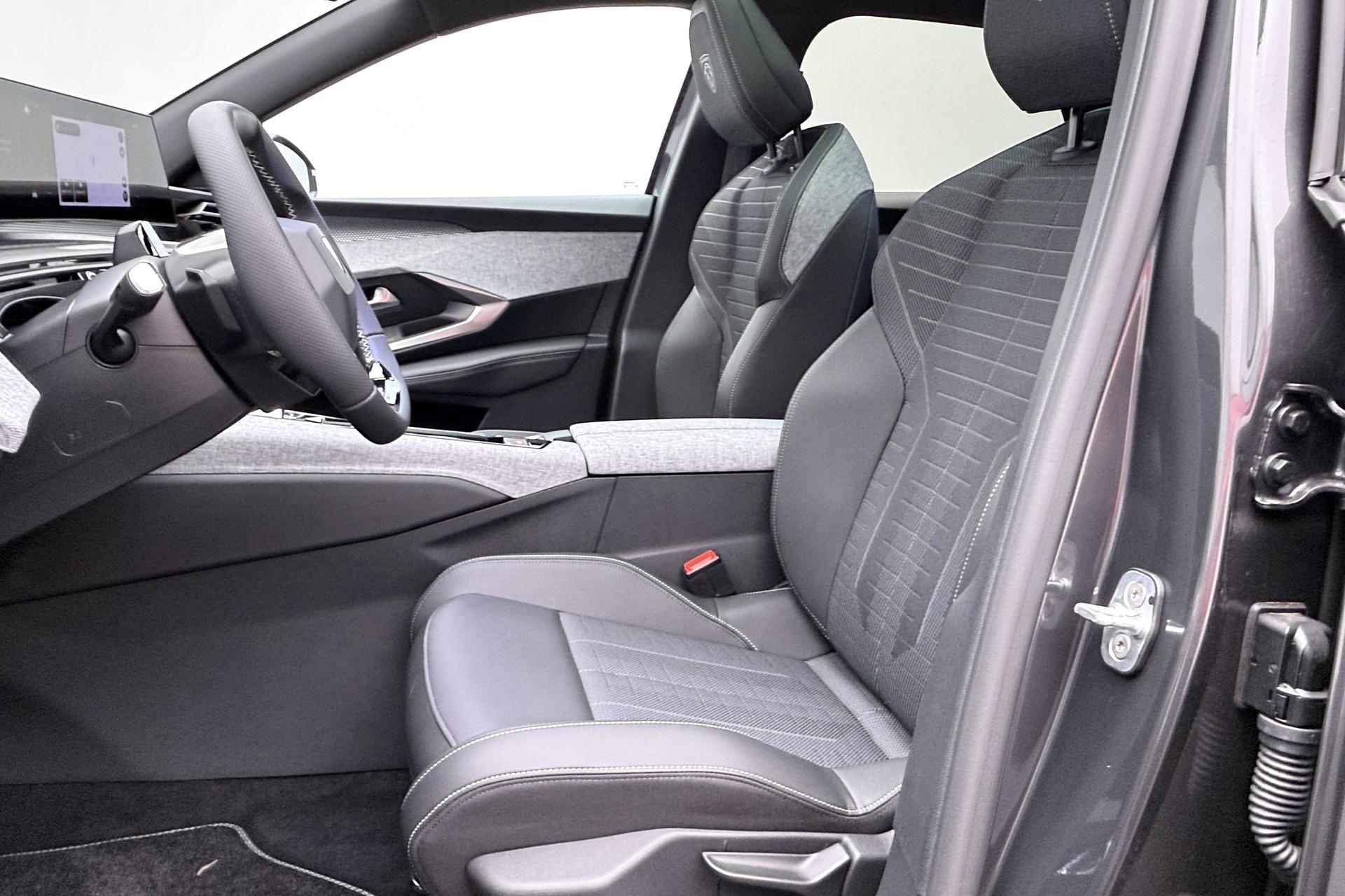 Peugeot e-3008 GT 73 kWh - Afbeelding 5