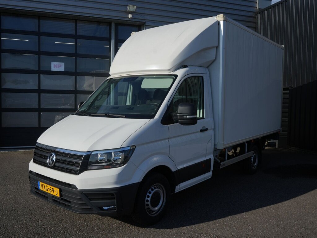 Volkswagen Crafter 35 2.0 TDI L3 EL 18m3 + Laadklep | Navigatie | Carplay | DAB