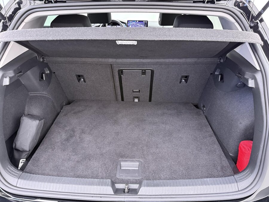 Volkswagen Golf 1.5 eTSI Life Edition