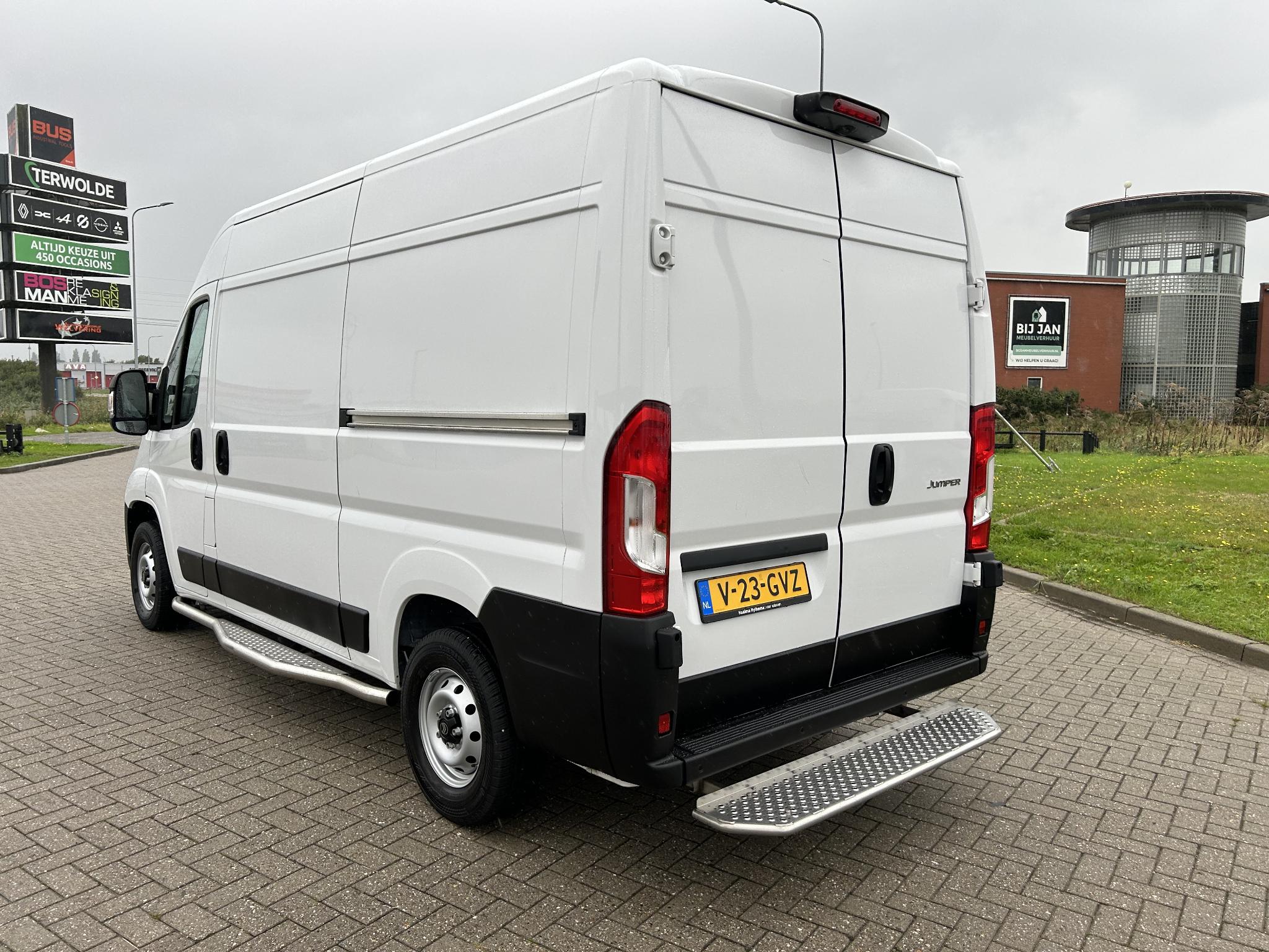 Citroën Jumper 2.2 BlueHDi 120 S&S L2H2 3.3t - Afbeelding 2